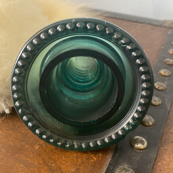 . Vintage Hemingray No. 40 Blue Glass Insulator - Picture 4 of 5